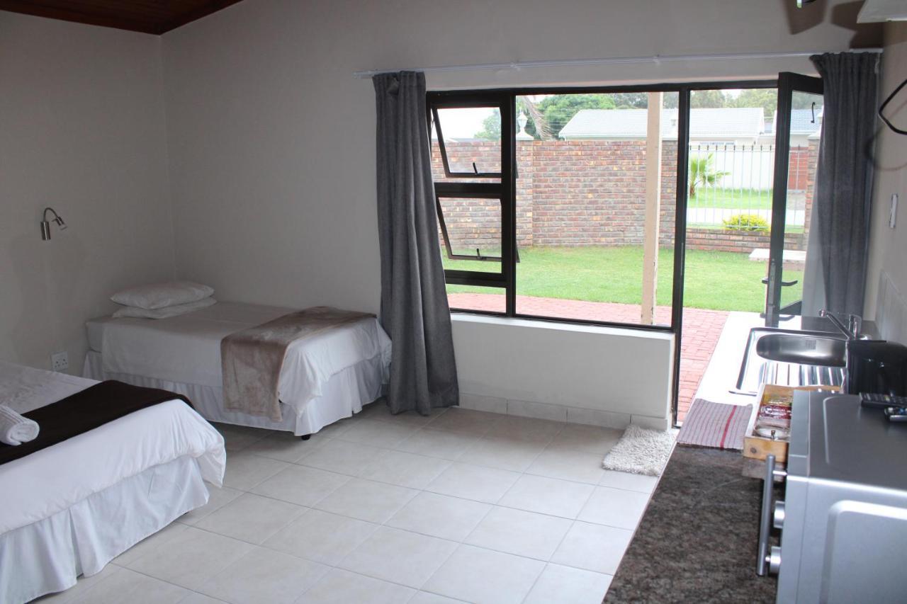 Framesby Guesthouse Port Elizabeth Exterior photo